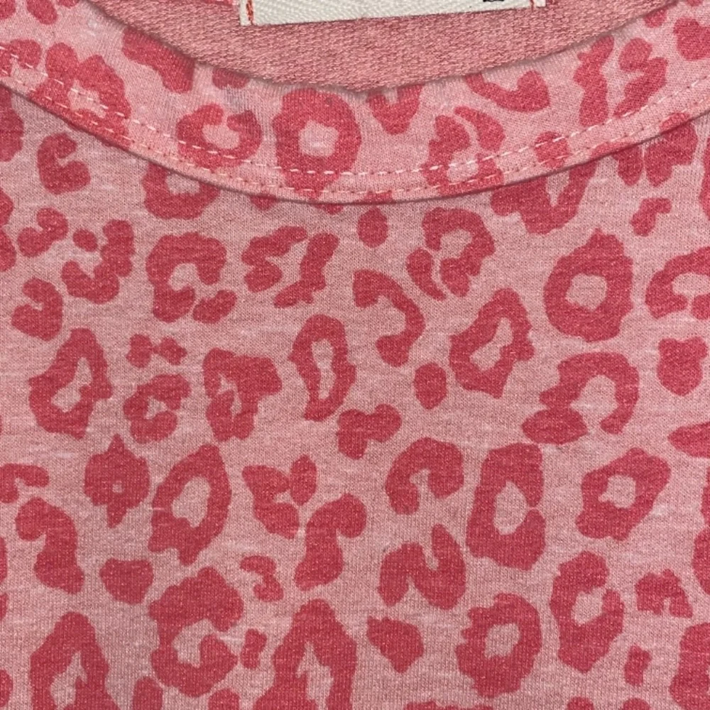 Pink Leopard Halter Top - Picture 4 of 4